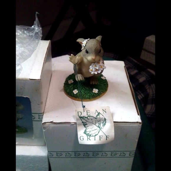 Charming tails maid of honor - Picture 1 of 4